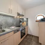 Gaestehaus Raphaela
