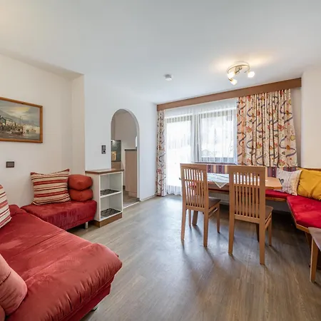 Gaestehaus Raphaela Apartman *